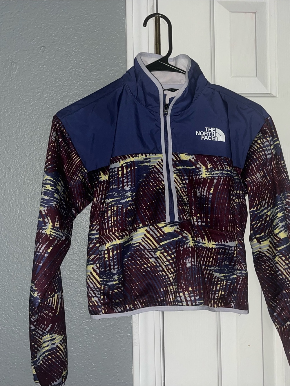 The North Face Girls' Purple Patterned Half-Zip Pullover Jacket